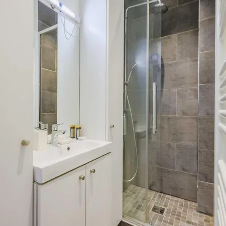 Charming - 2br 4p- Javel *